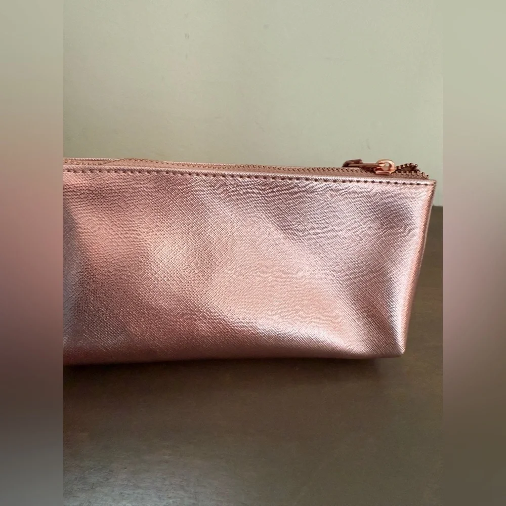 Younique Rose Gold Makeup Bag with wipeable Floral interior •NIB - Picture 3 of 5
